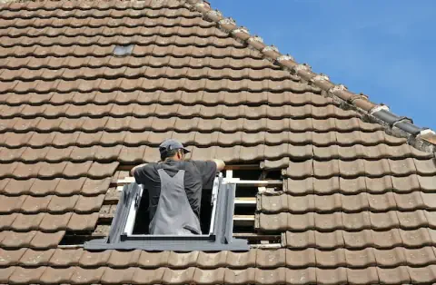 Pose de velux - Saint-Nauphary